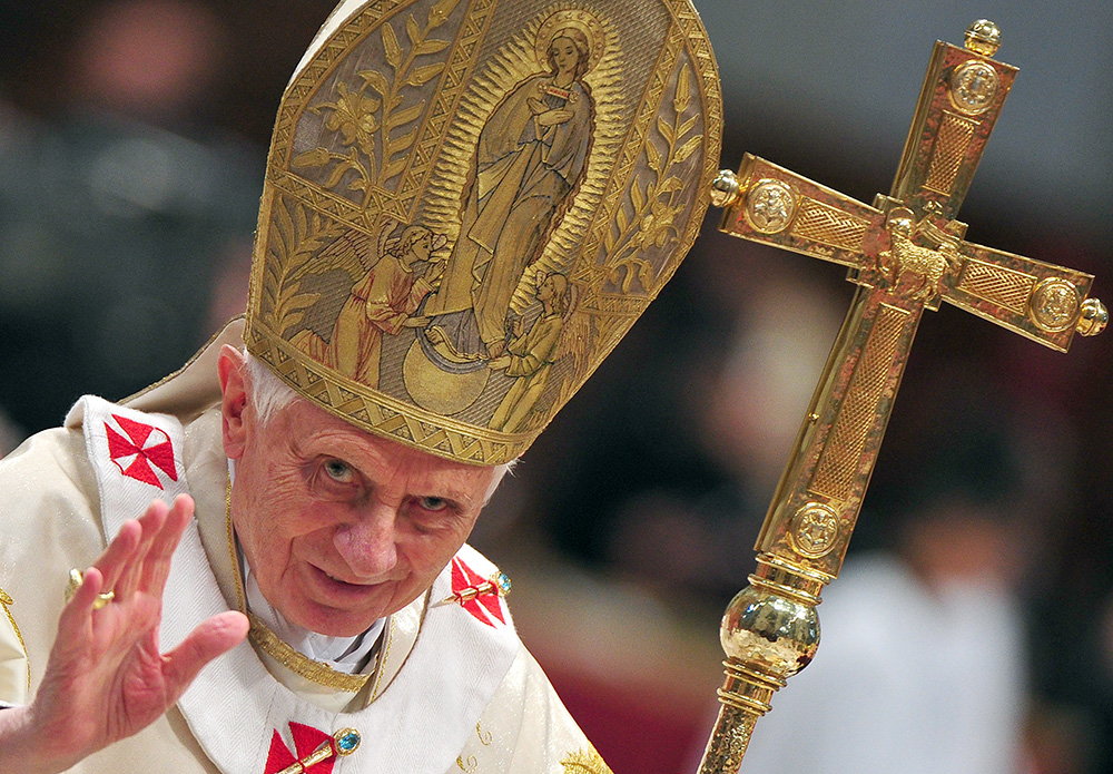 Папа Бенедикт XVI став найстарішим з усіх глав Ватикану в історії